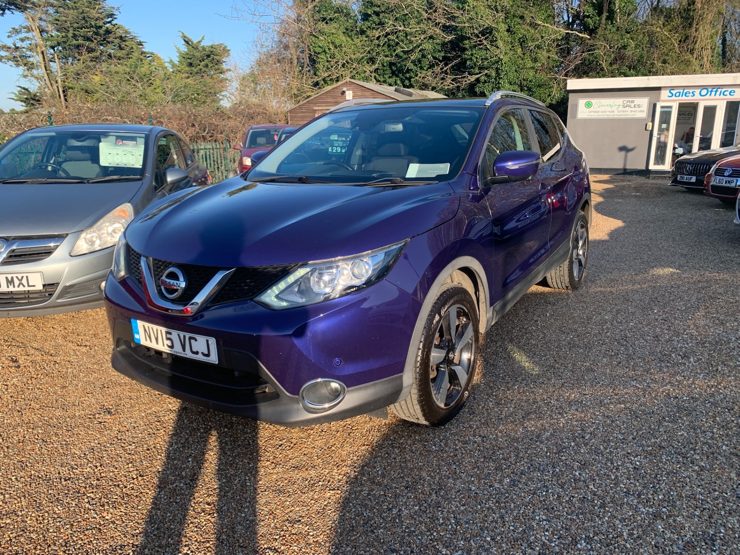 Used Nissan Qashqai 2015 for sale - 77934619: Photo 2