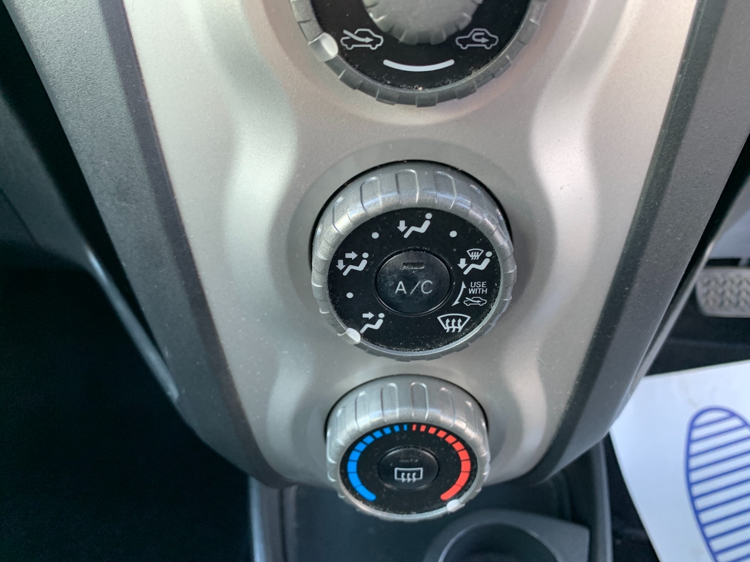 Used Toyota Yaris 2008 for sale - 76366304: Photo 17