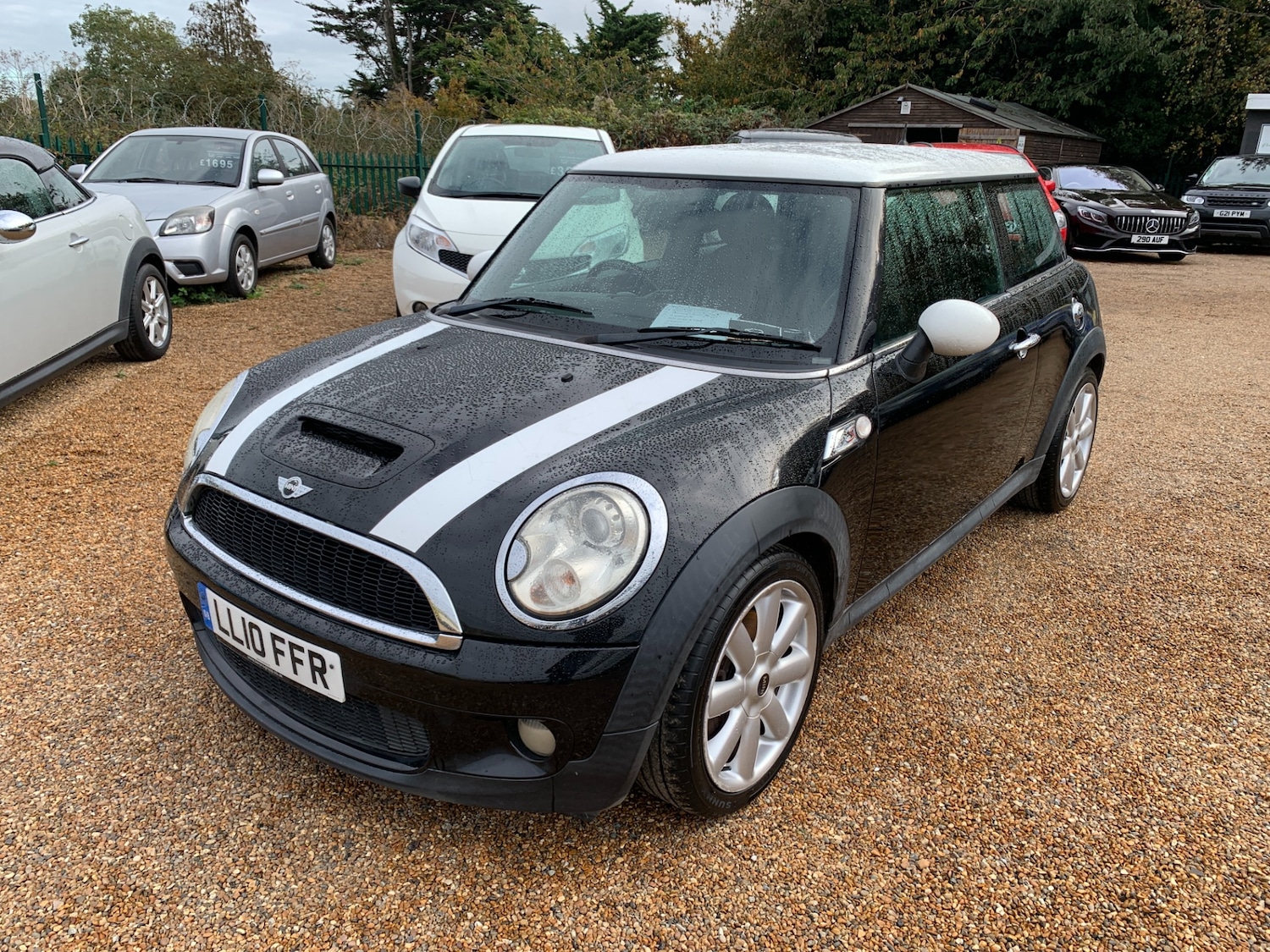 Used MINI Hatch 2010 for sale - 76299643: Photo 2