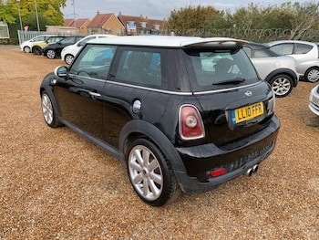 Used MINI Hatch 2010 for sale - 76299643: Photo