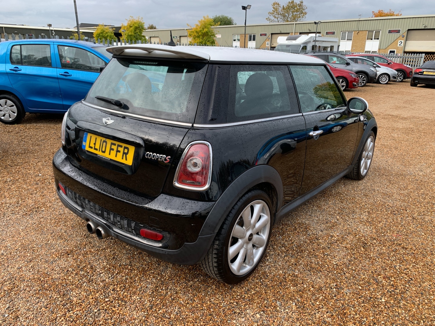 Used MINI Hatch 2010 for sale - 76299643: Photo 5
