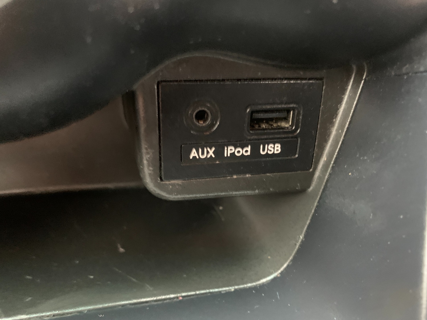 Used Hyundai i10 2011 for sale - 77530535: Photo 14