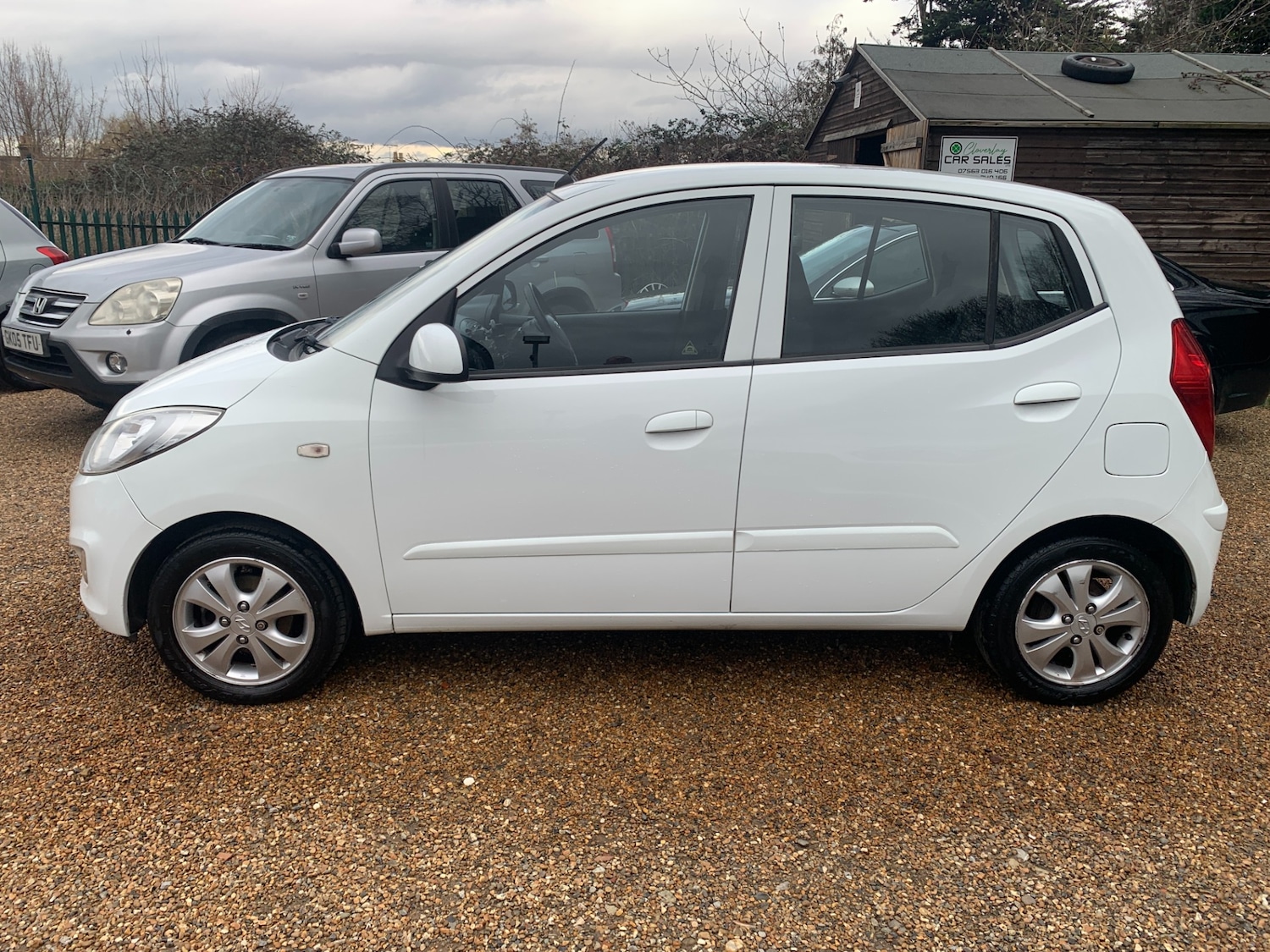 Used Hyundai i10 2011 for sale - 77530535: Photo 6