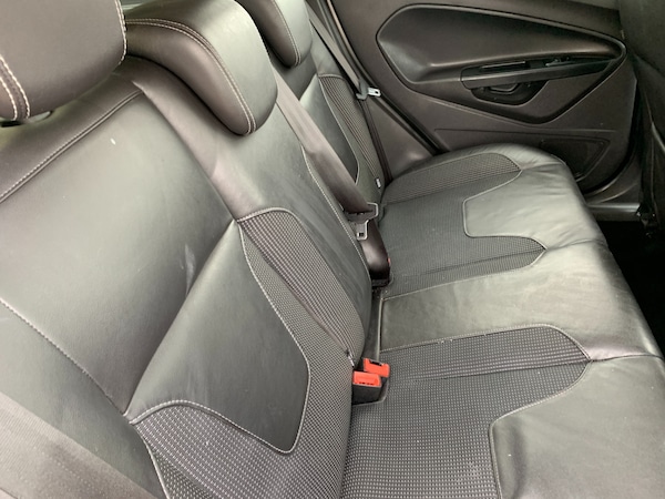 Used Ford Fiesta 2015 for sale - 76287863: Photo 12