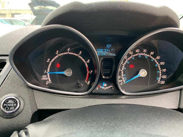 Used Ford Fiesta 2015 for sale - 76287863: Photo 21