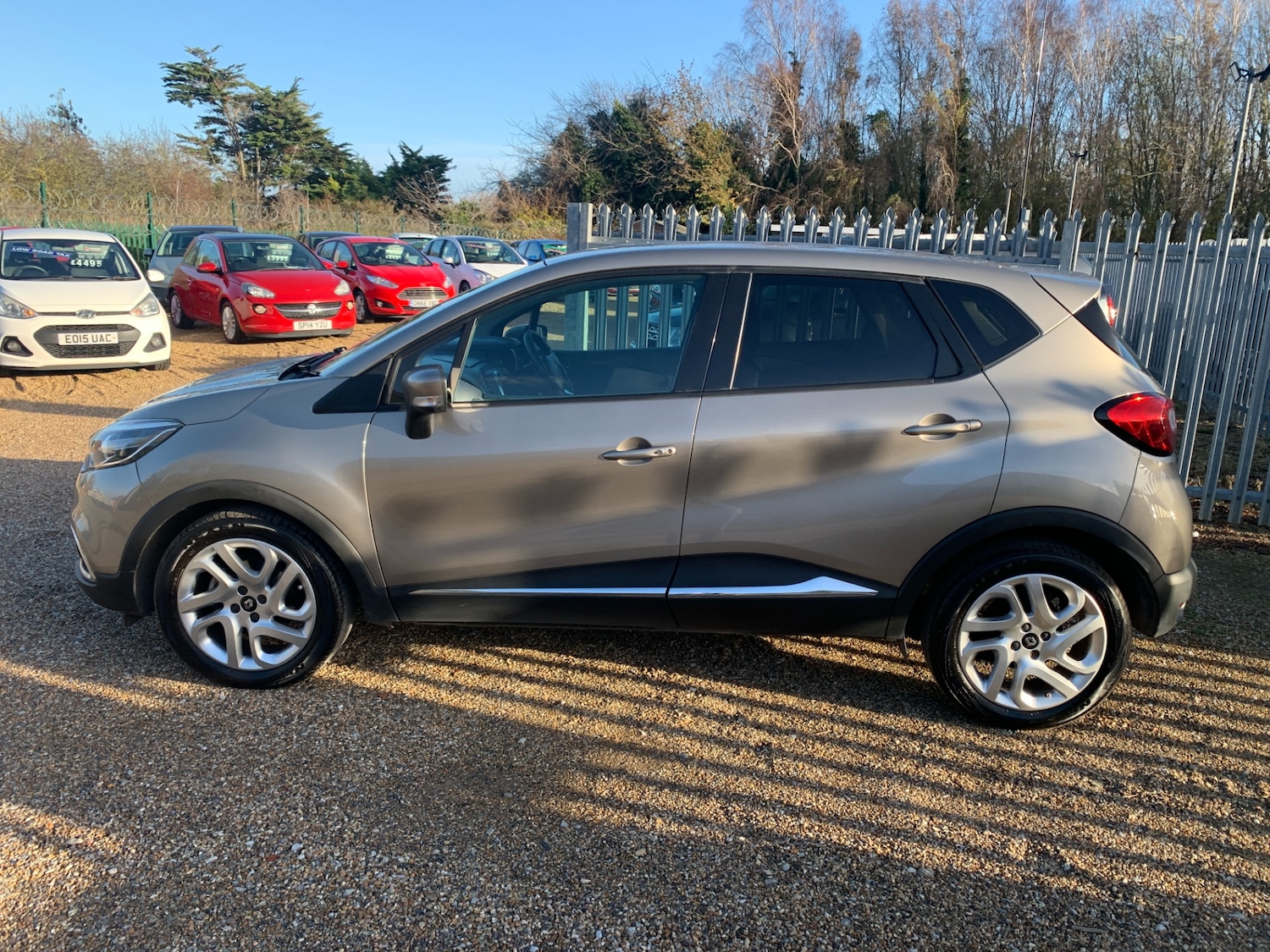 Used Renault Captur 2014 for sale - 76748056: Photo 6