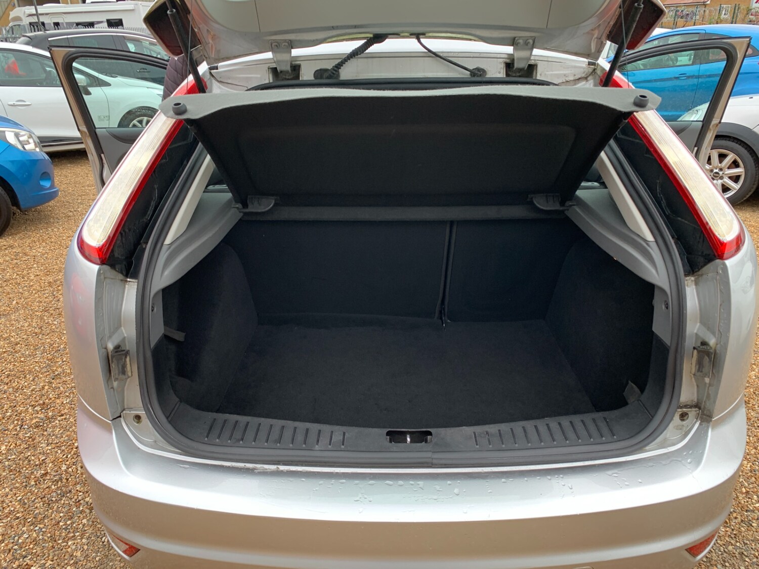 Used Ford Focus 2009 for sale - 76286803: Photo 12