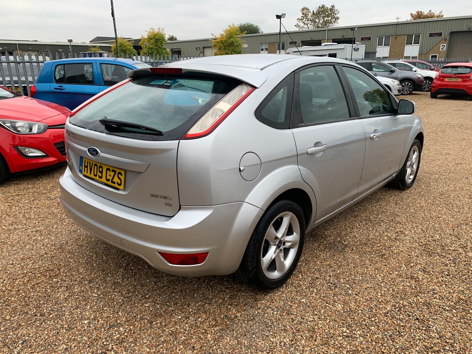 Used Ford Focus 2009 for sale - 76286803: Photo 7