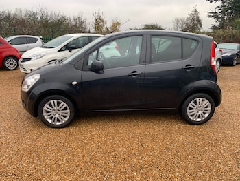 Used Suzuki Splash 2011 for sale - 76748303: Photo