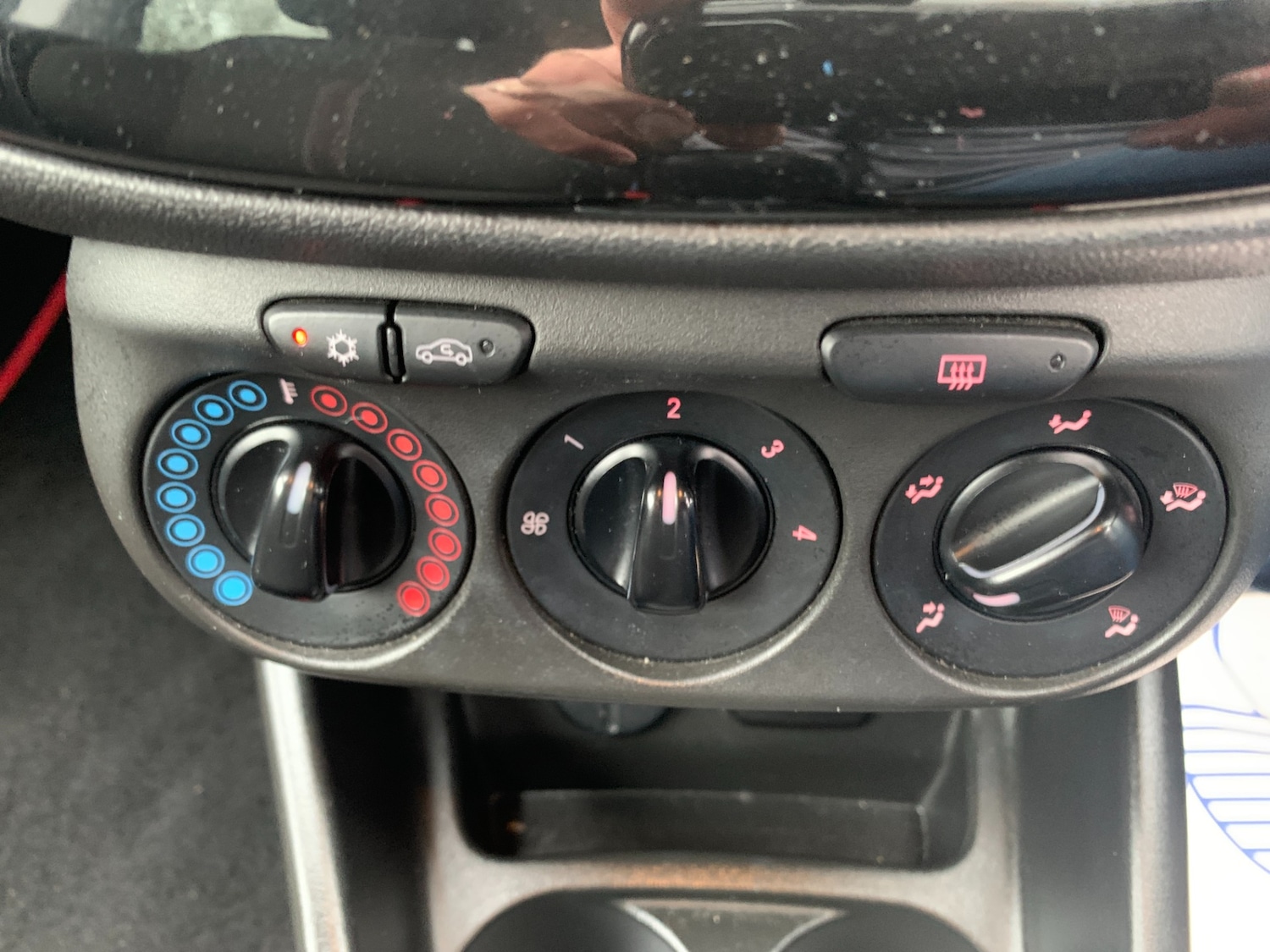 Used Vauxhall Corsa 2017 for sale - 77297952: Photo 17