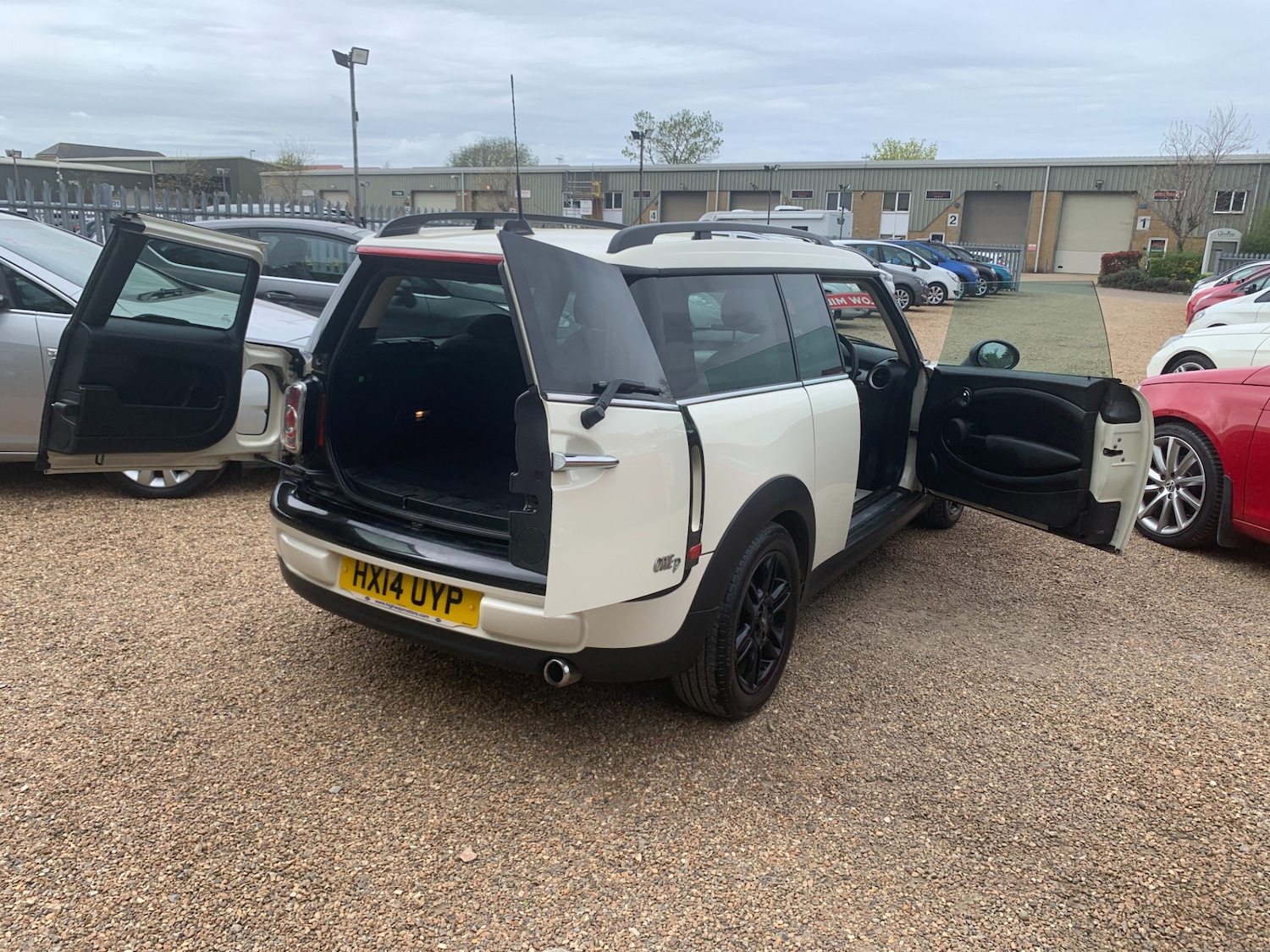 Used MINI Clubman 2014 for sale - 78210499: Photo 5