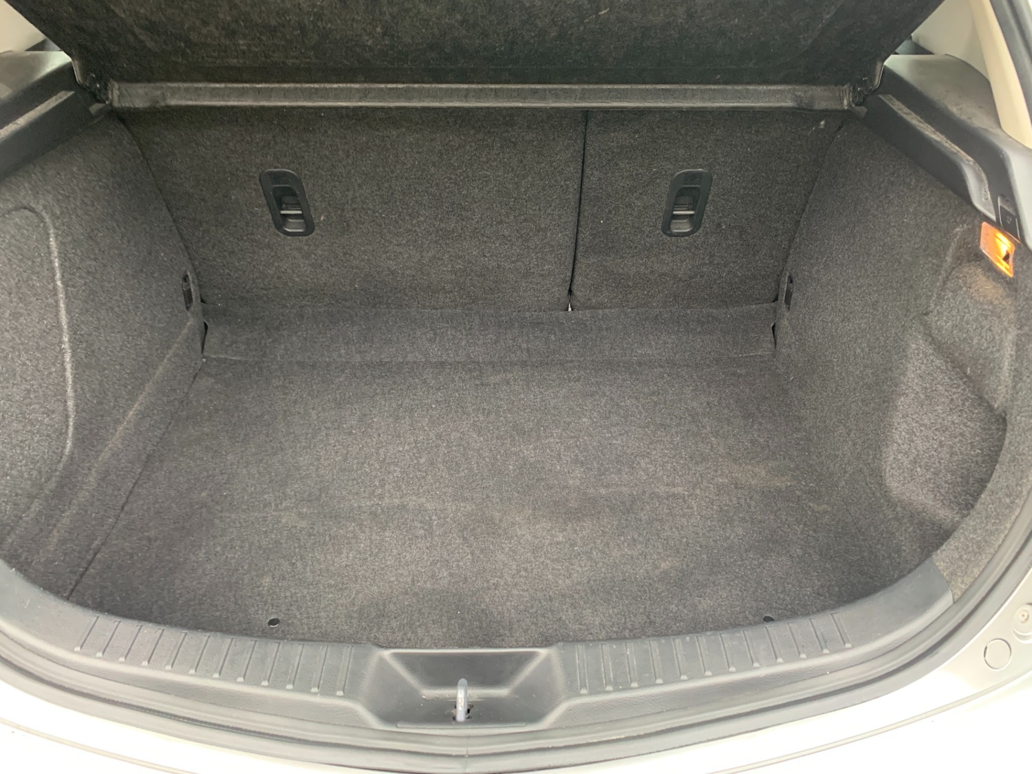 Used Mazda Mazda3 2011 for sale - 77404782: Photo 10