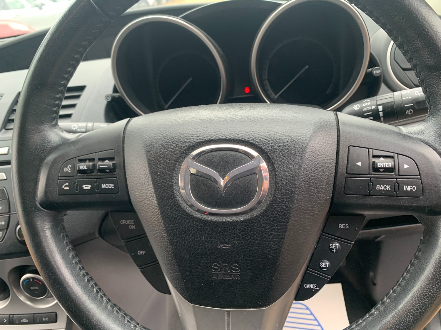 Used Mazda Mazda3 2011 for sale - 77404782: Photo 12