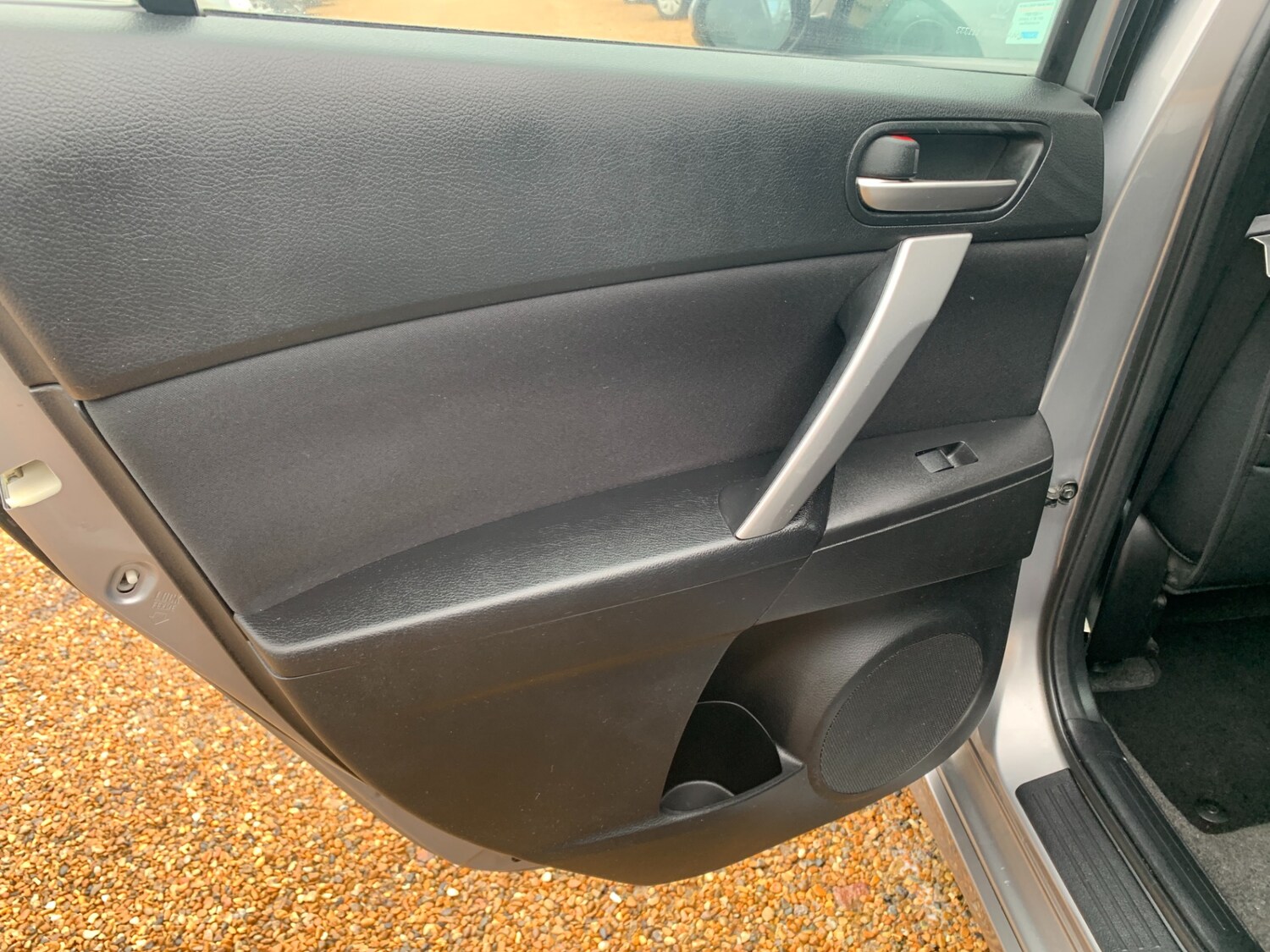 Used Mazda Mazda3 2011 for sale - 77404782: Photo 15