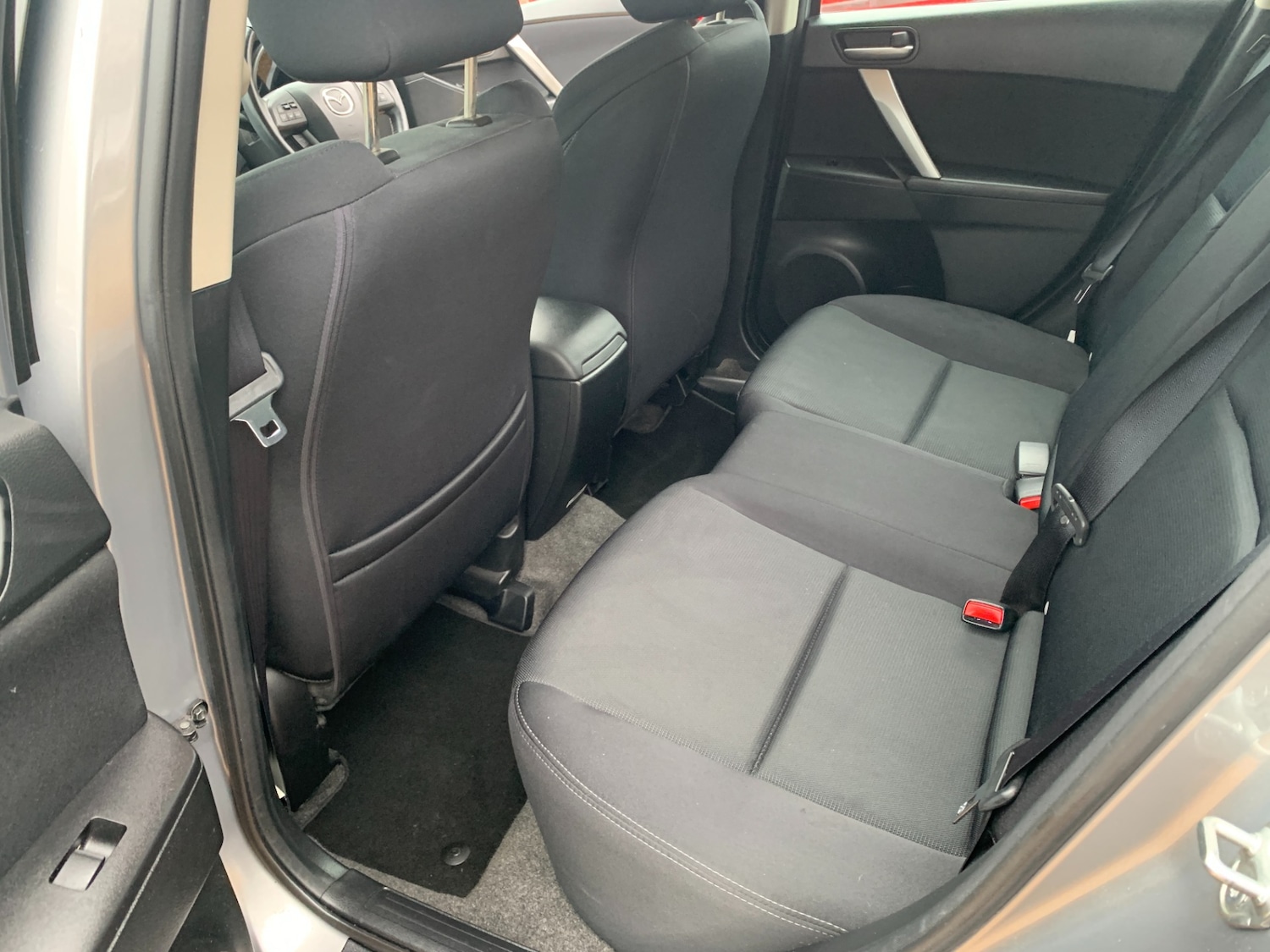 Used Mazda Mazda3 2011 for sale - 77404782: Photo 16