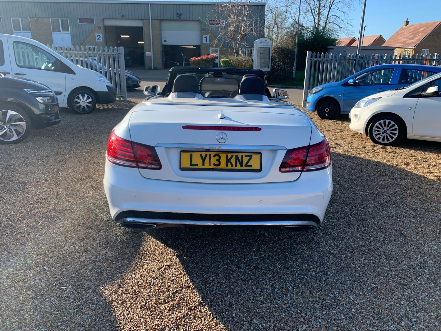 Used Mercedes-Benz E Class 2013 for sale - 77963826: Photo 11