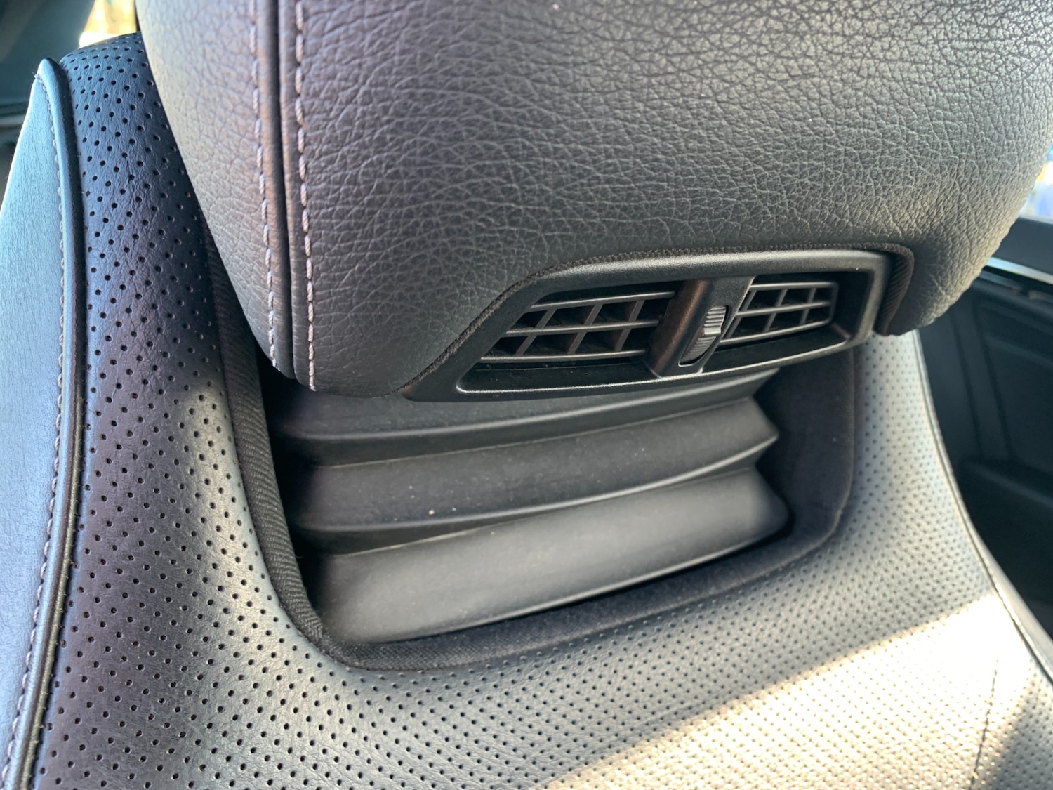 Used Mercedes-Benz E Class 2013 for sale - 77963826: Photo 16