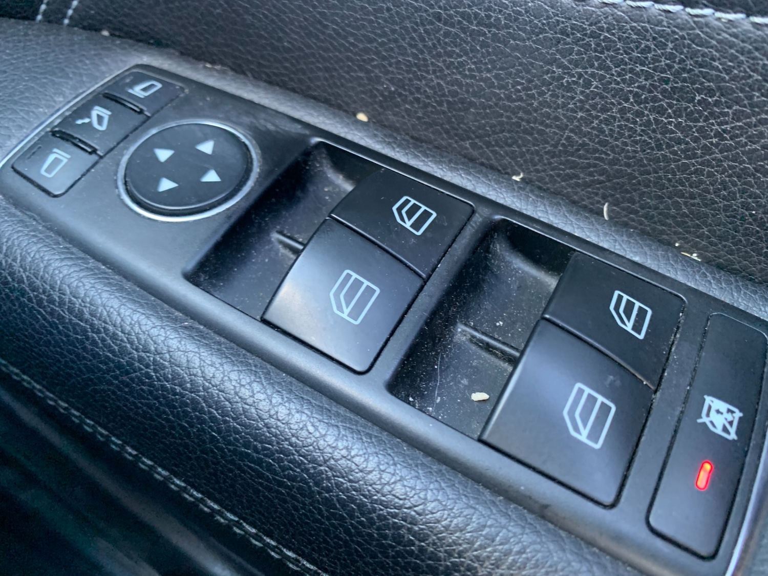 Used Mercedes-Benz E Class 2013 for sale - 77963826: Photo 17