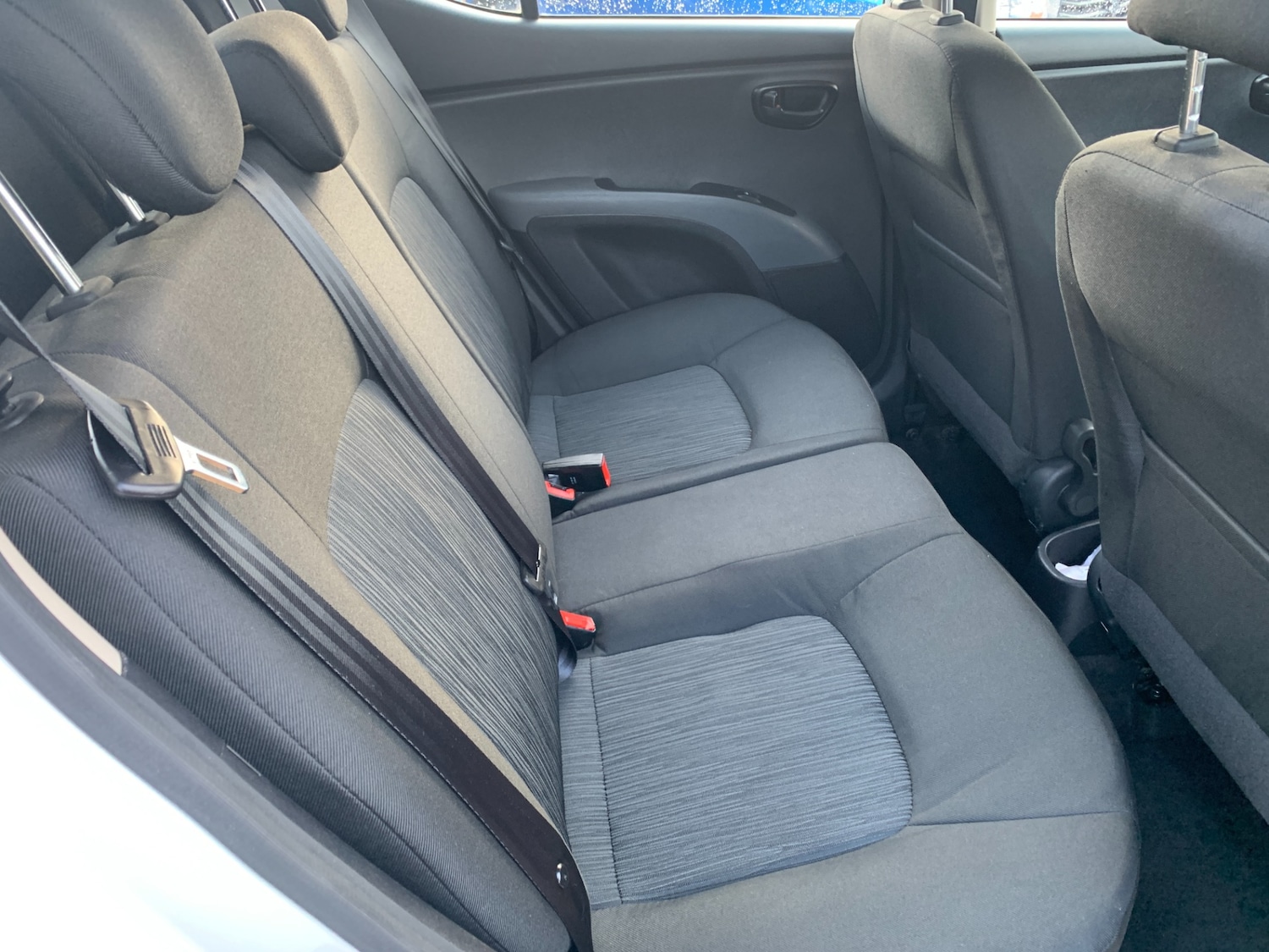 Used Hyundai i10 2014 for sale - 77113524: Photo 11