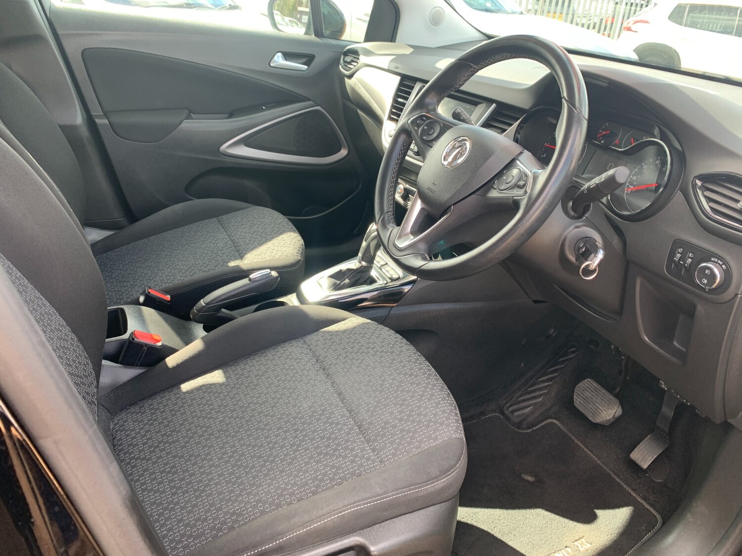 Used Vauxhall Crossland X 2018 for sale - 78025313: Photo 13