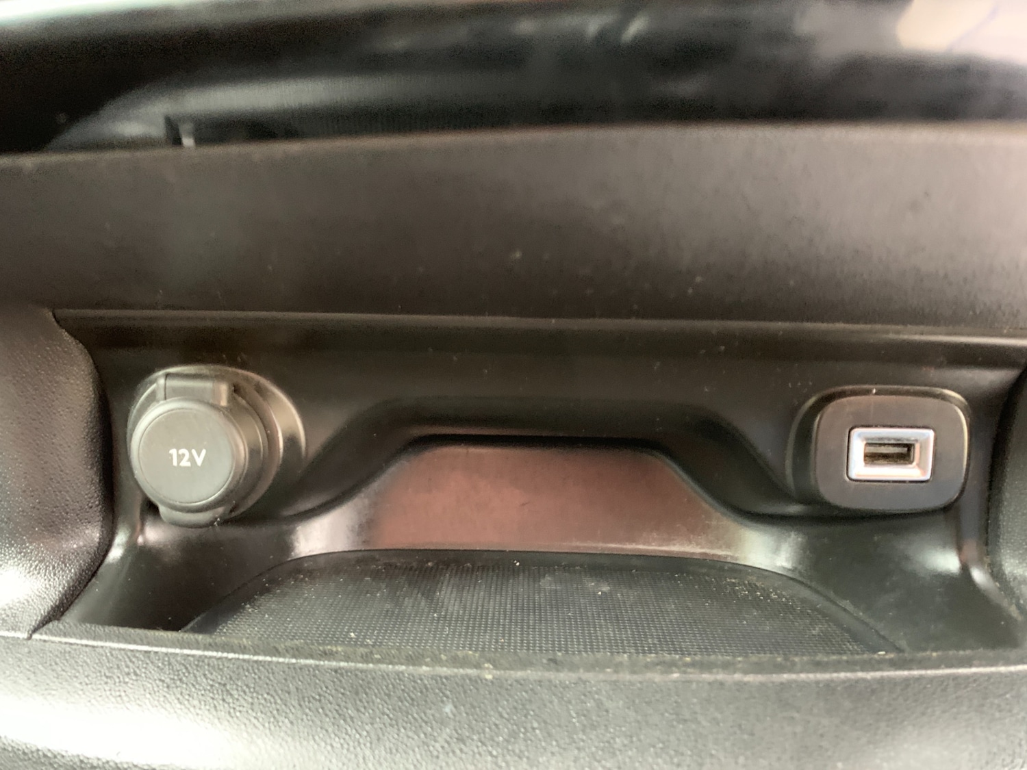 Used Citroen C4 Cactus 2016 for sale - 76565272: Photo 16