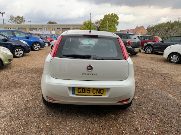 Used Fiat Punto 2015 for sale - 76075862: Photo 8