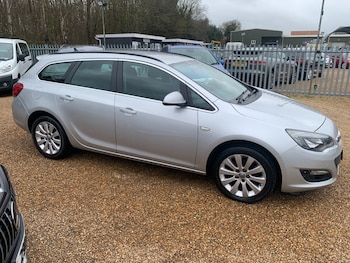 Used Vauxhall Astra 2014 for sale - 79379003: Photo
