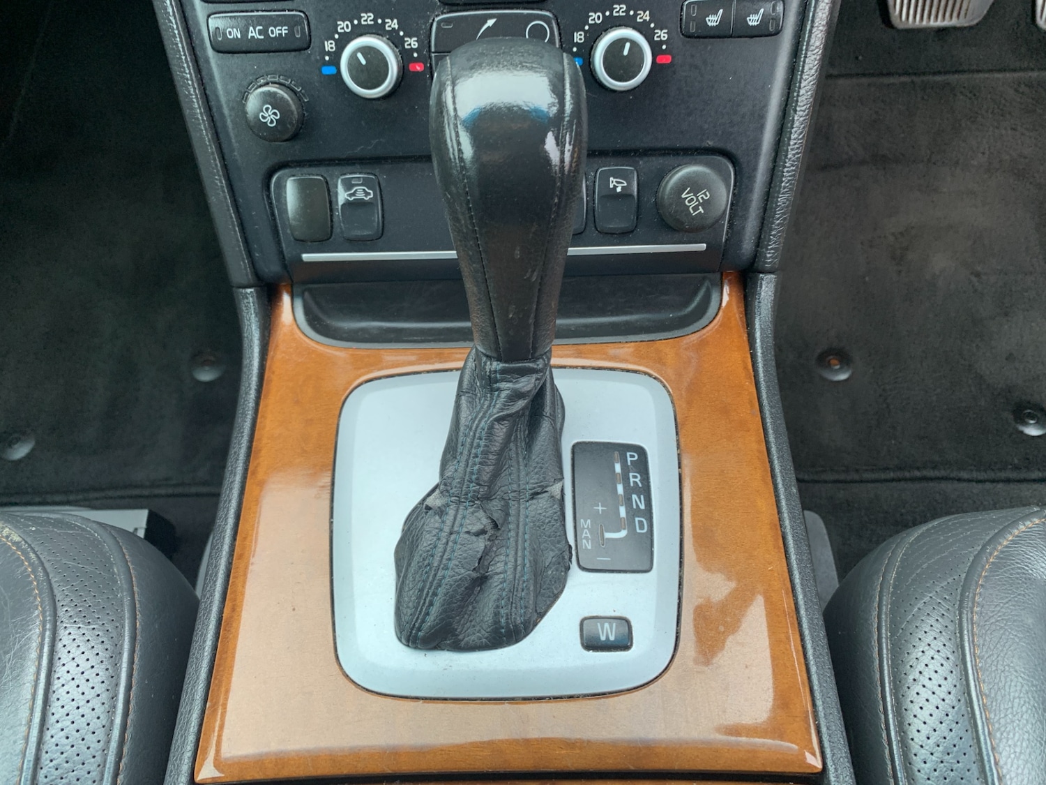 Used Volvo XC90 2006 for sale - 77324233: Photo 16