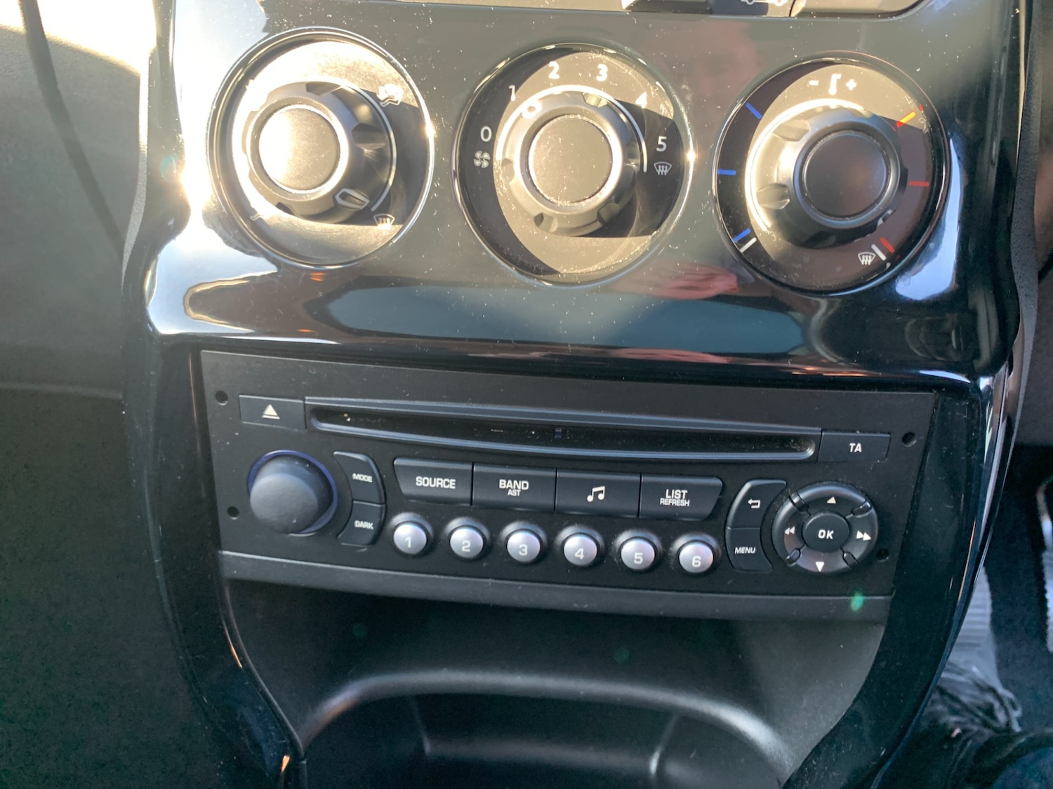 Used Citroen C3 2015 for sale - 76693478: Photo 11