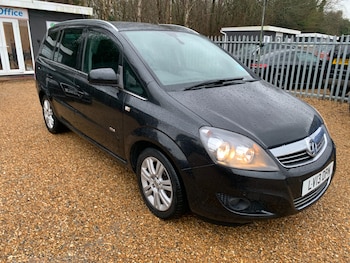 Vauxhall Zafira feature image