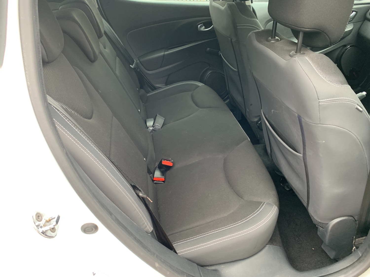 Used Renault Clio 2017 for sale - 76208645: Photo 14