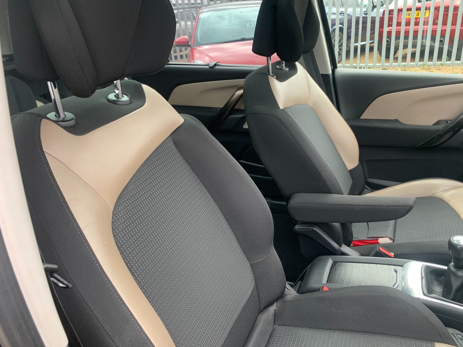 Used Citroen Grand C4 Picasso 2013 for sale - 77679174: Photo 23