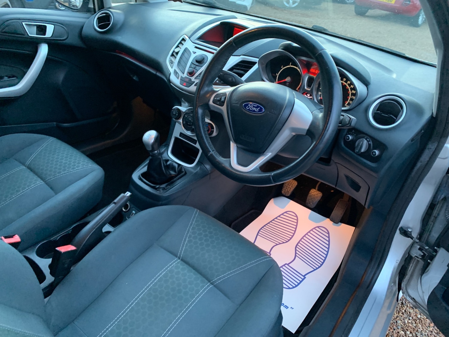 Used Ford Fiesta 2012 for sale - 77261878: Photo 10