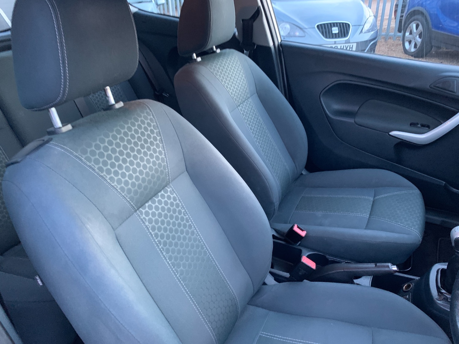 Used Ford Fiesta 2012 for sale - 77261878: Photo 17