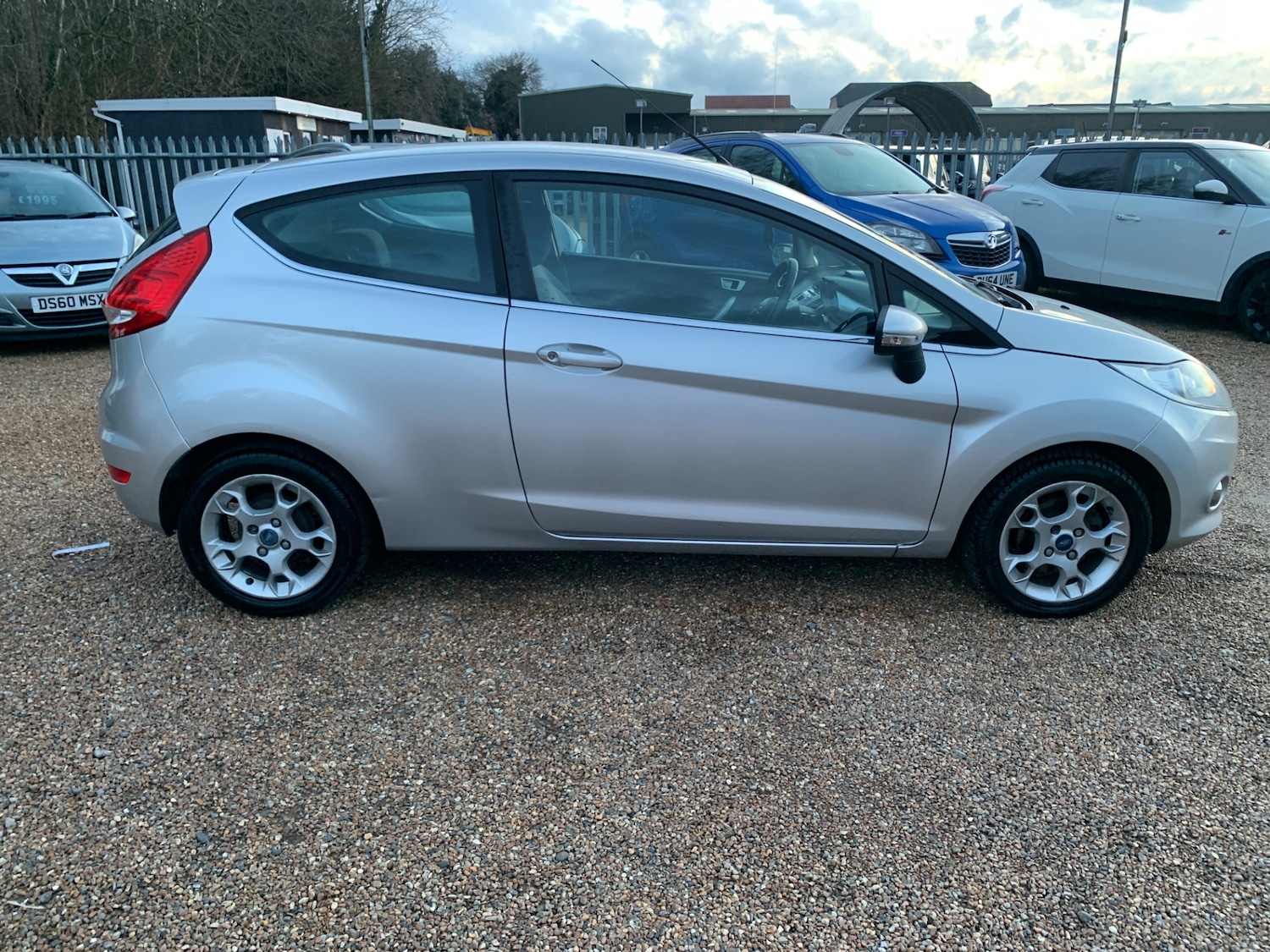 Used Ford Fiesta 2012 for sale - 77261878: Photo 5