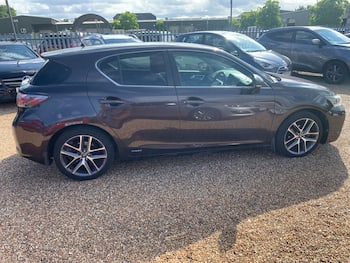 Used Lexus CT 2011 for sale - 79583691: Photo