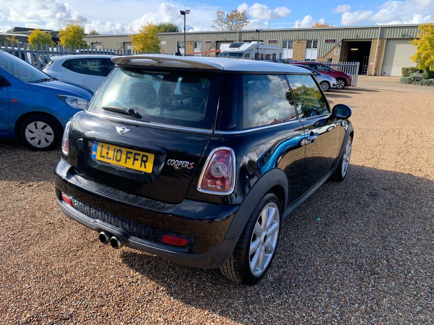 Used MINI Hatch 2010 for sale - 76343010: Photo 3