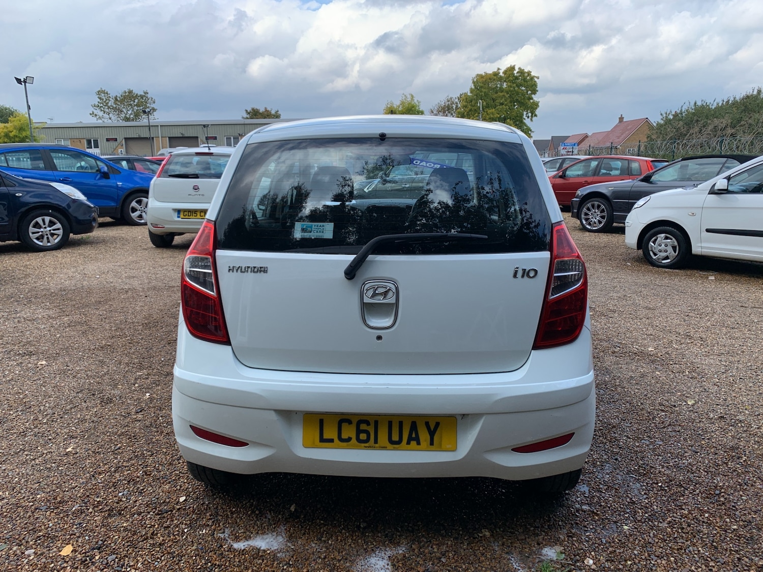 Used Hyundai i10 2012 for sale - 76075860: Photo 5