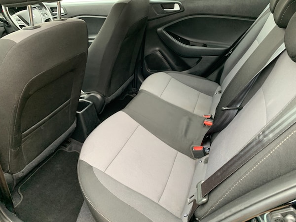 Used Hyundai i20 2017 for sale - 76263481: Photo 16