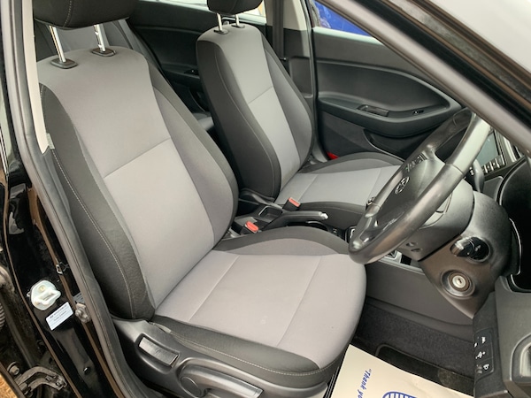 Used Hyundai i20 2017 for sale - 76263481: Photo 22