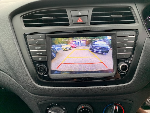 Used Hyundai i20 2017 for sale - 76263481: Photo 9