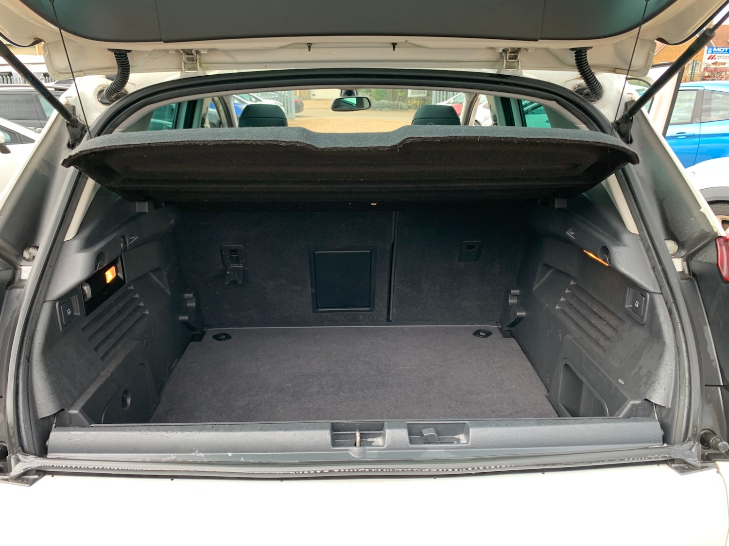 Used Peugeot 3008 2014 for sale - 76464499: Photo 12