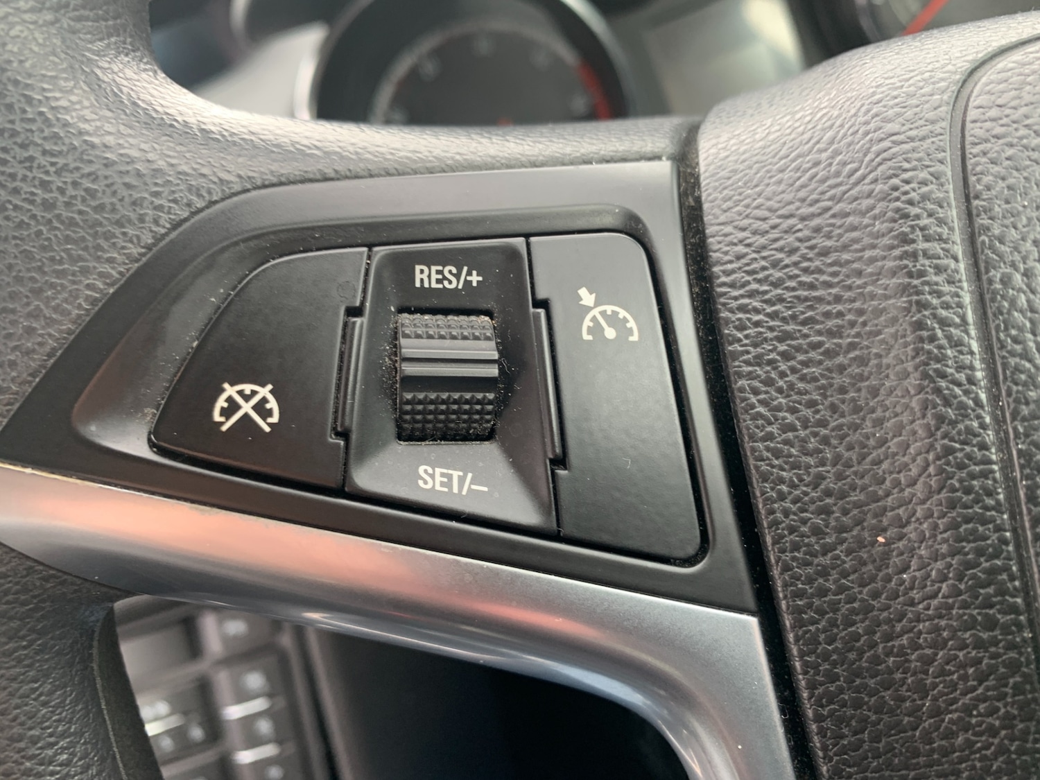 Used Vauxhall Meriva 2015 for sale - 77997406: Photo 10