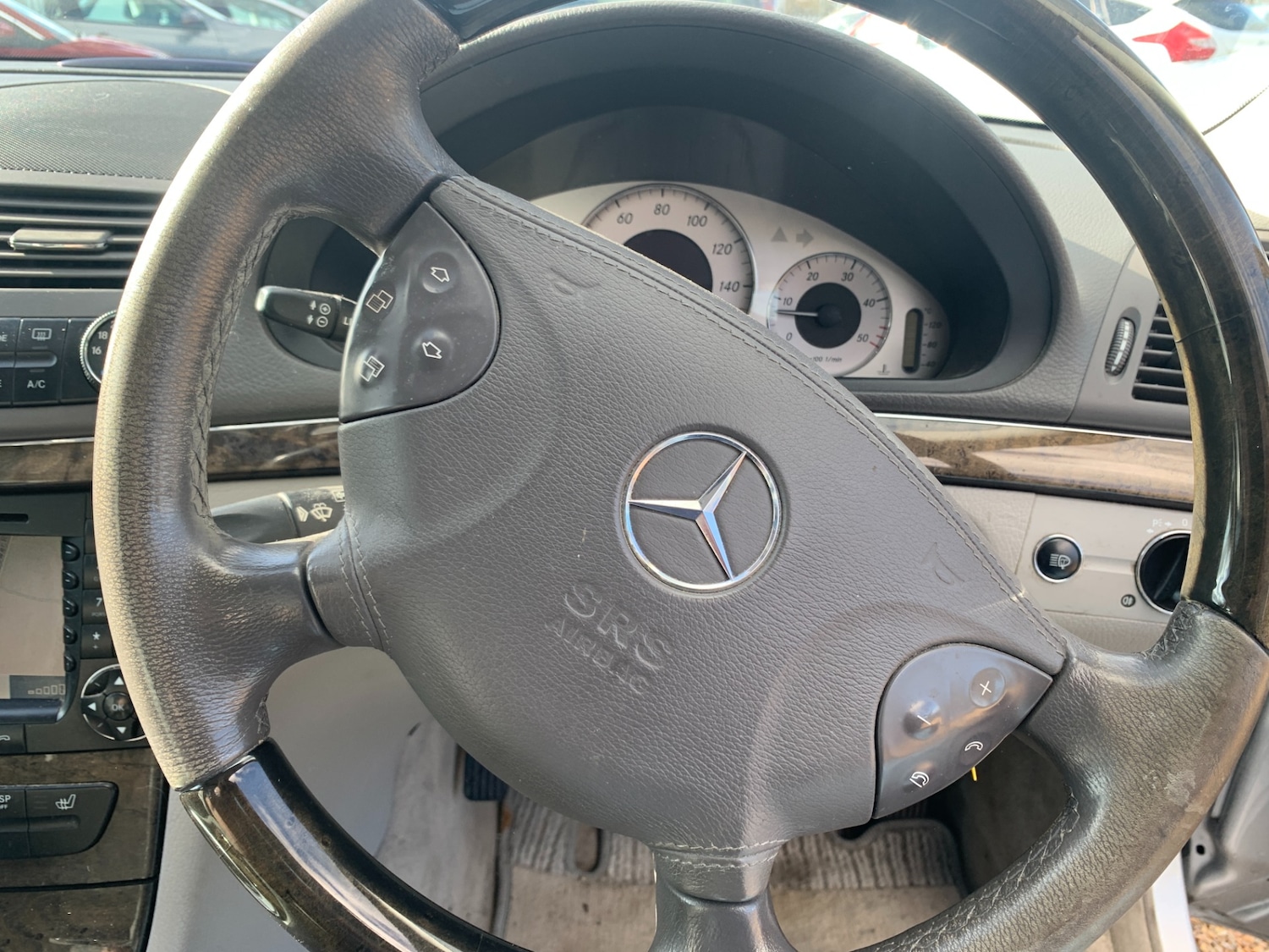 Used Mercedes-Benz E Class 2005 for sale - 77819562: Photo 14