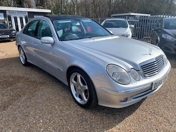 Used Mercedes-Benz E Class 2005 for sale - 77819562: Photo