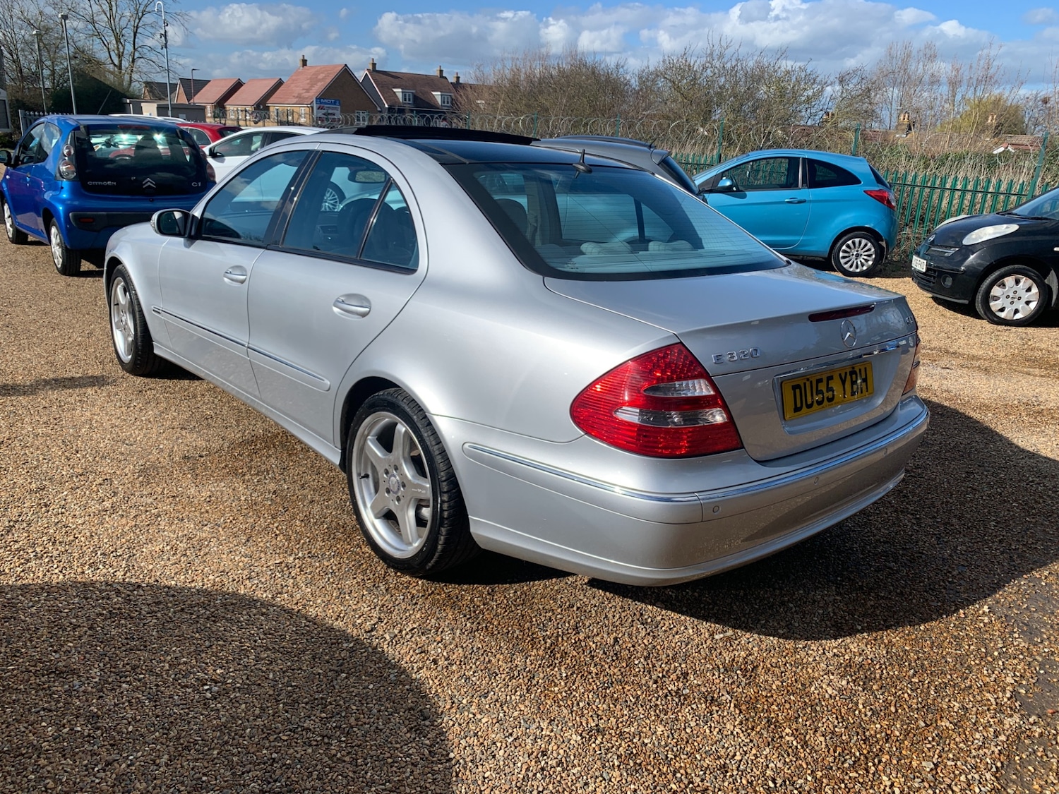 Used Mercedes-Benz E Class 2005 for sale - 77819562: Photo 9