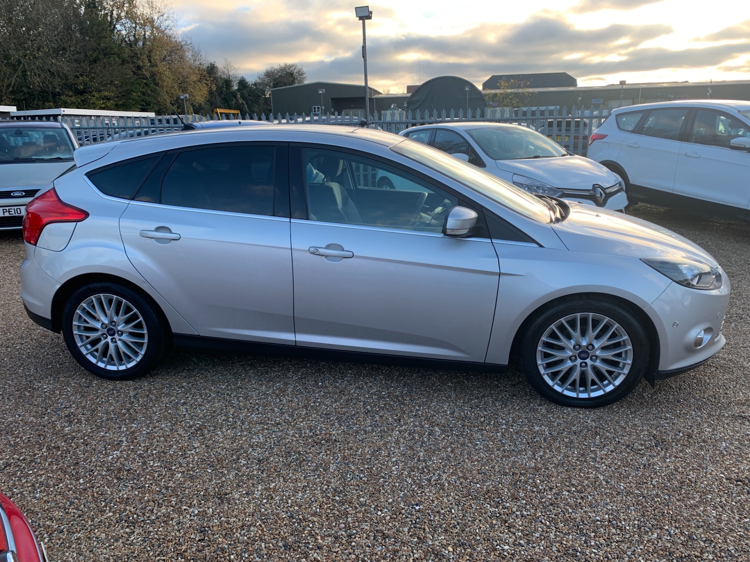 Used Ford Focus 2014 for sale - 76696625: Photo 2