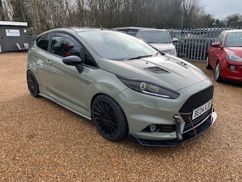 Used Ford Fiesta 2014 for sale - 77296901: Photo