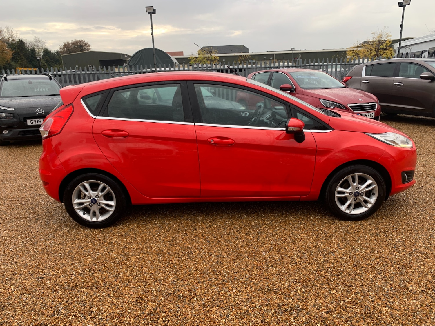 Used Ford Fiesta 2016 for sale - 76588564: Photo 4