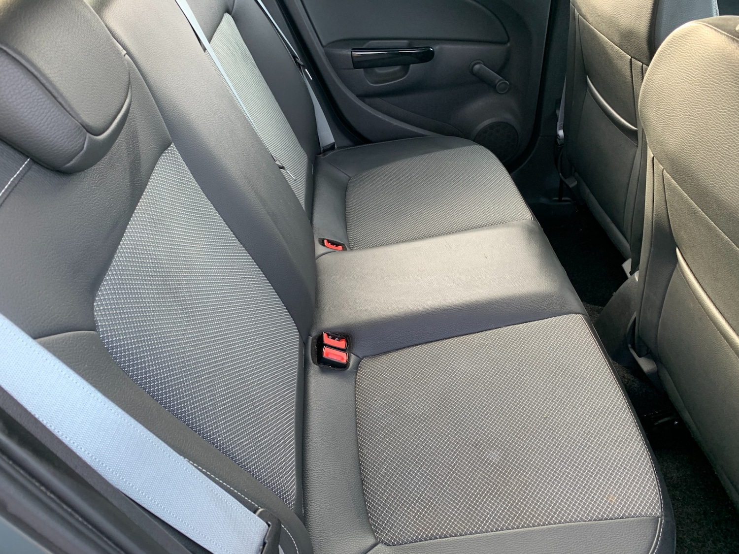 Used Vauxhall Corsa 2010 for sale - 77234140: Photo 20